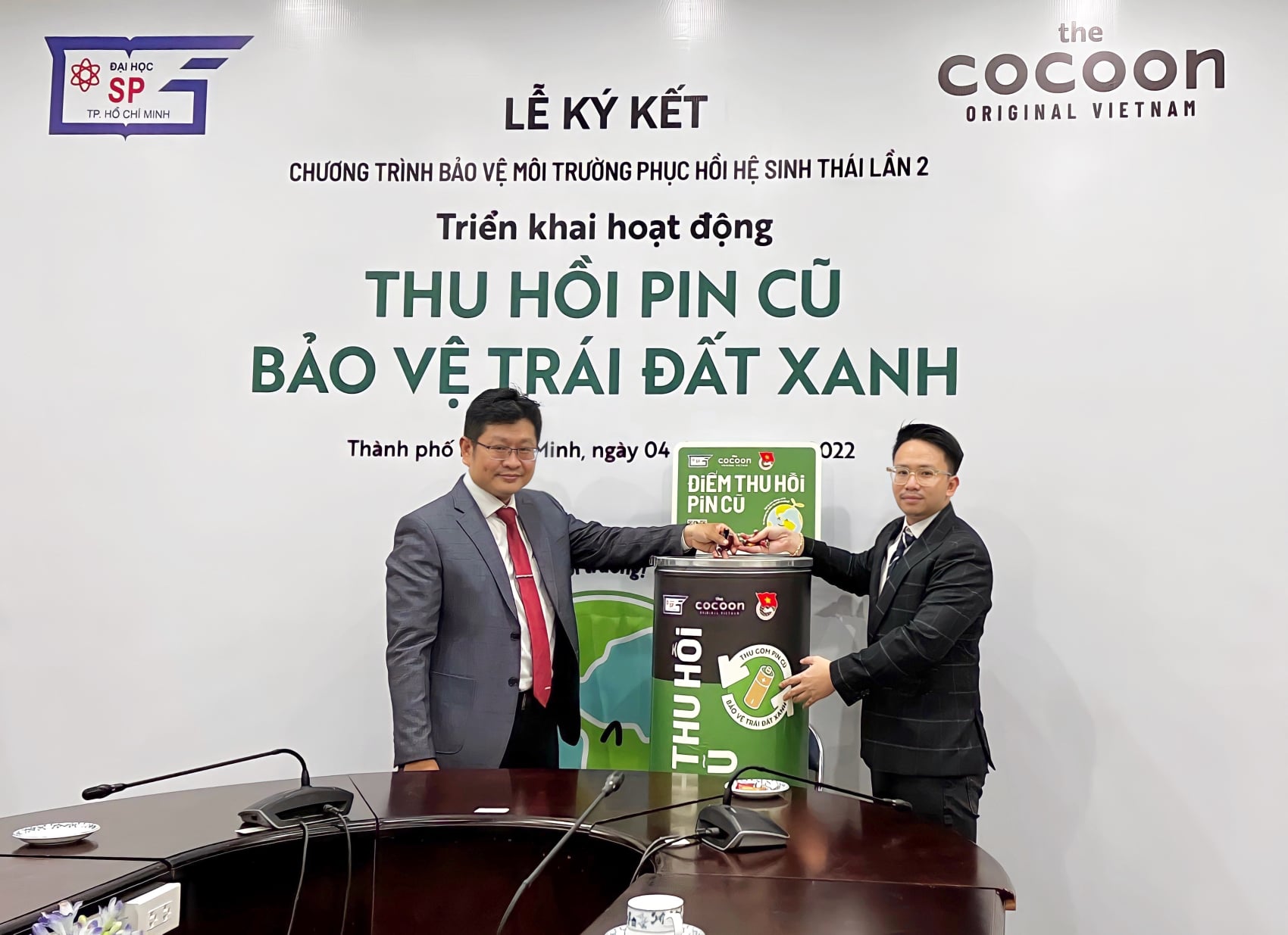 Cocoon x Trường Đại Học Sư Phạm TP.HCM lần 2: triển khai hoạt động thu hồi pin cũ - bảo vệ trái đất xanh
