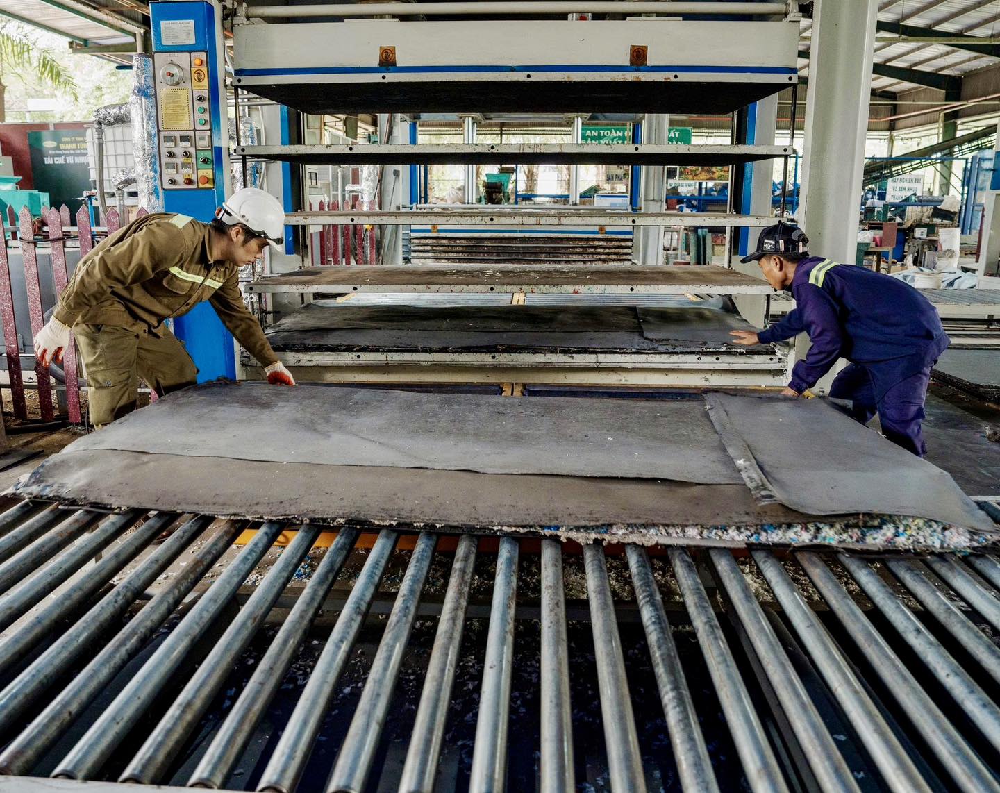 Mừng tháng môi trường 2025 - "Yêu lại những điều đã cũ"