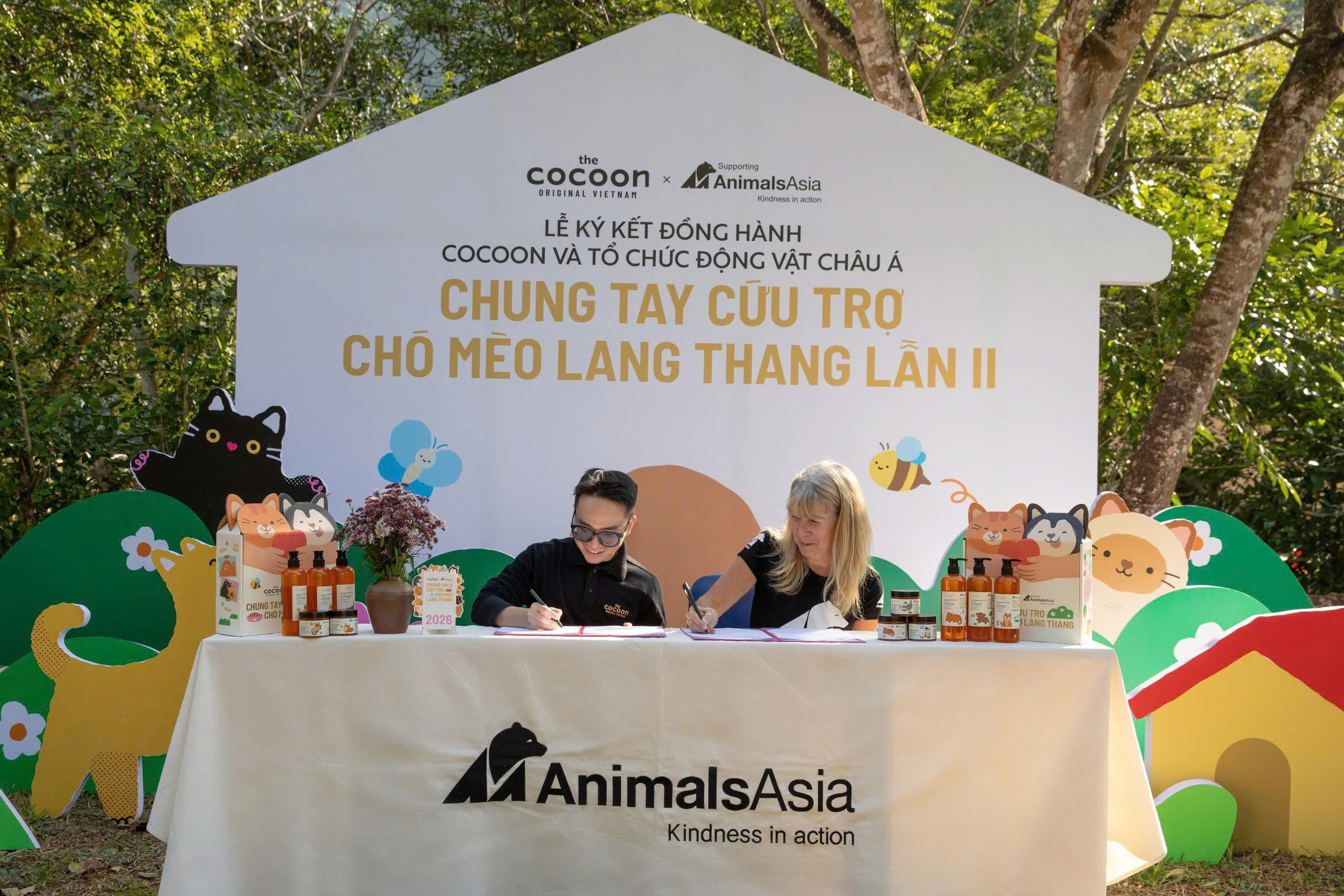 Cocoon x AAF: Ký kết hợp tác "Chung tay cứu trợ chó mèo lang thang" lần II